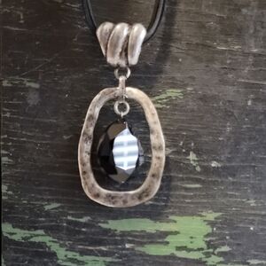 Elegant Silver and Black Pendant Necklace